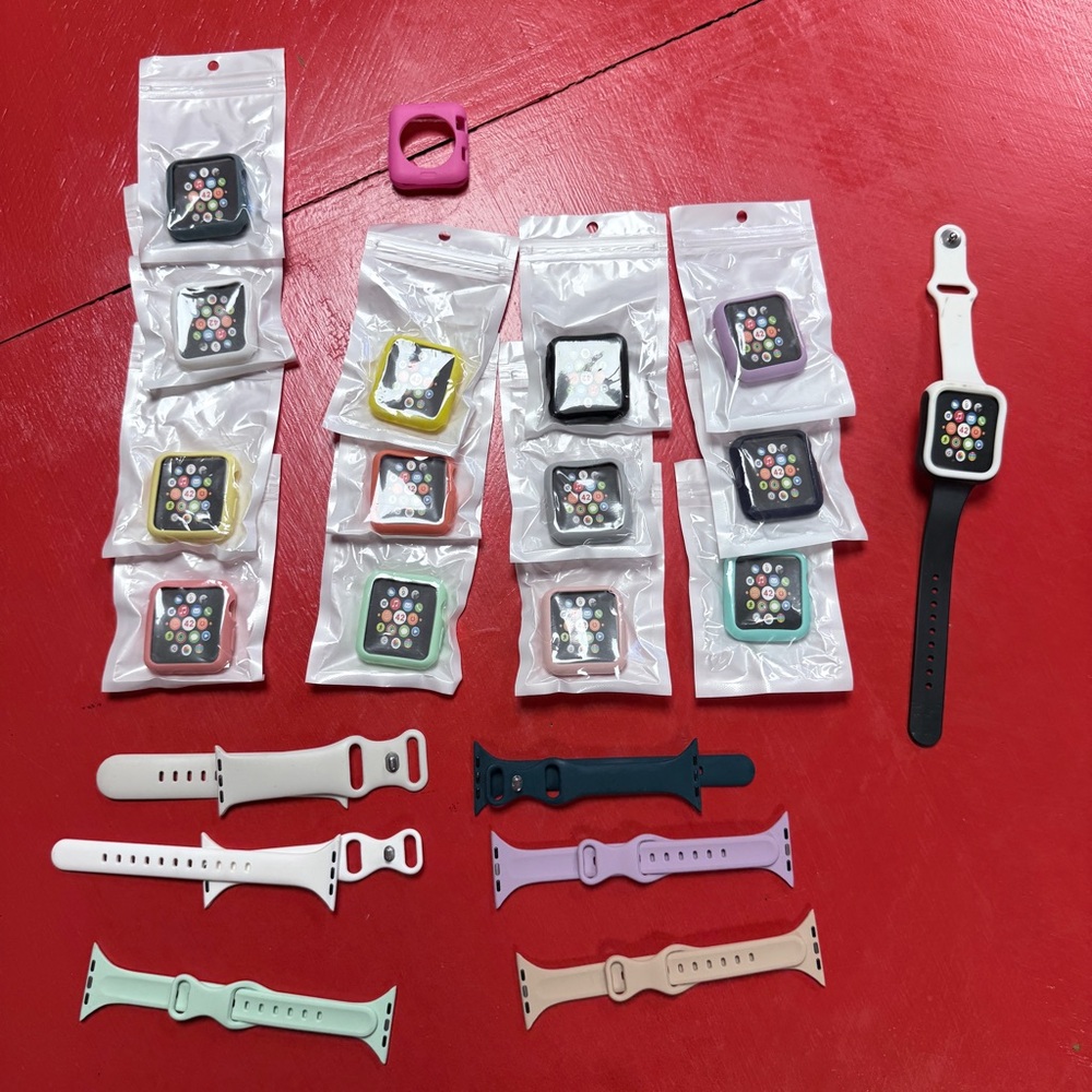 NWOT APPLE ASSORTED BUNDLE OF ACCESSORIES FACES BANDS